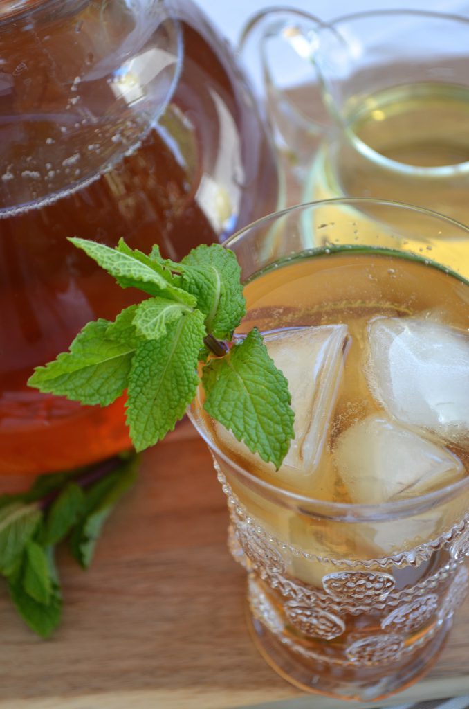 Mint Iced Tea with Homemade Mint Simple Syrup
