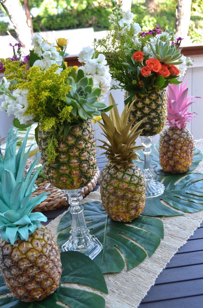 Colorful and Fresh Pineapple Tablescape DIY