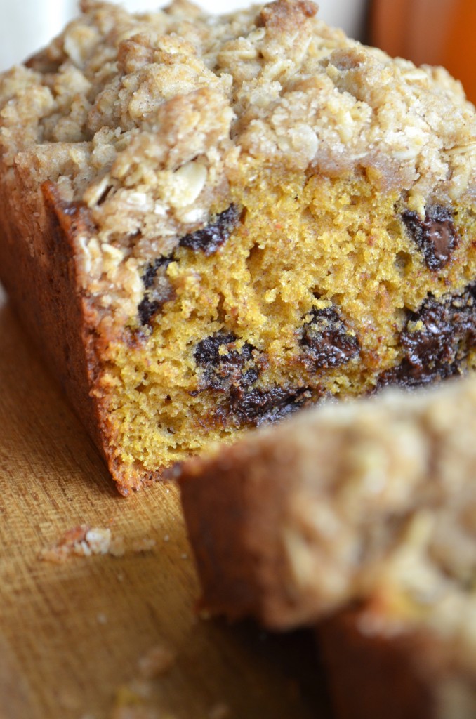 Pumpkin Bread with Dark Chocolate and Spiced Crumble Topping